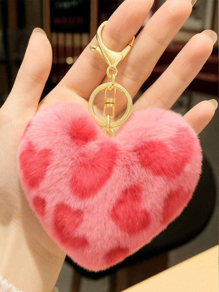 Фото товара 24732, брелок обвес на сумку розовое сердце