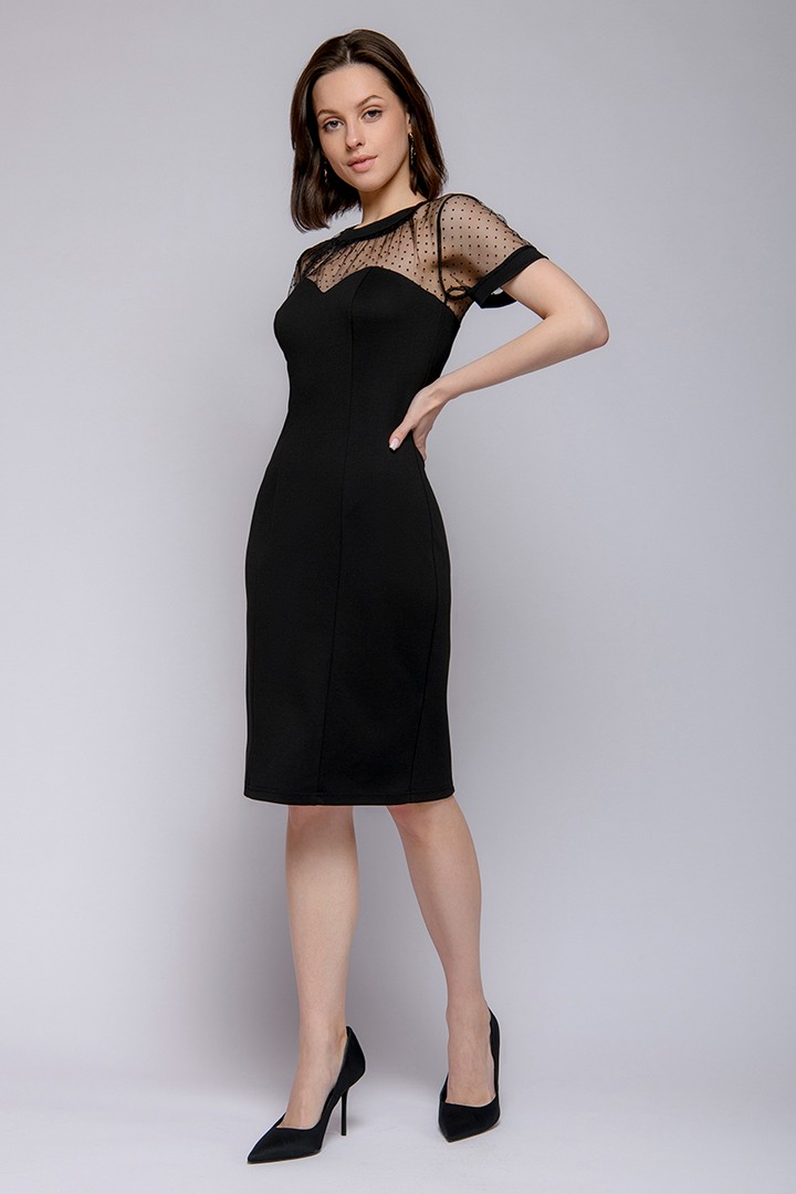 Фото товара 22259, платье футляр черное с отделкой фатином и короткими рукавами